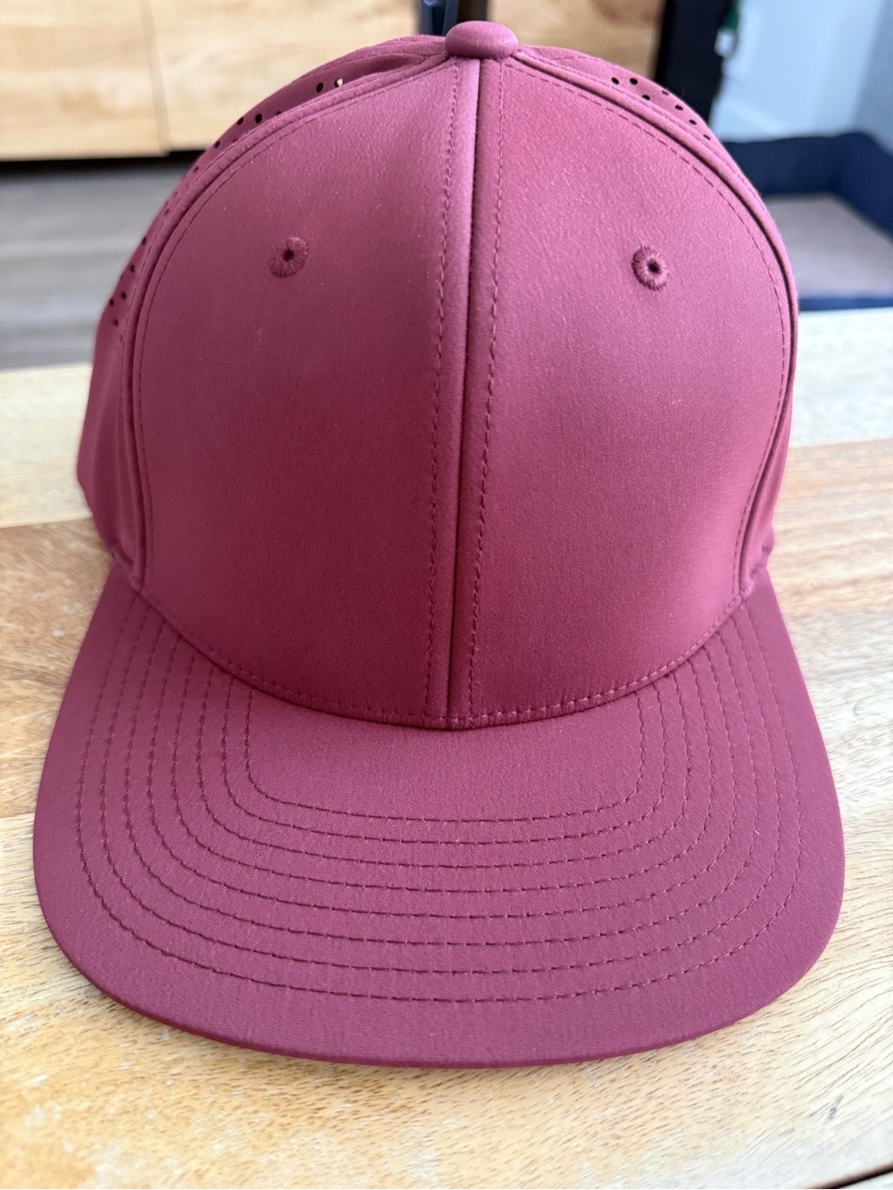 NWOT Men's Branded Bills Solid Burgundy SnapBack Hat
